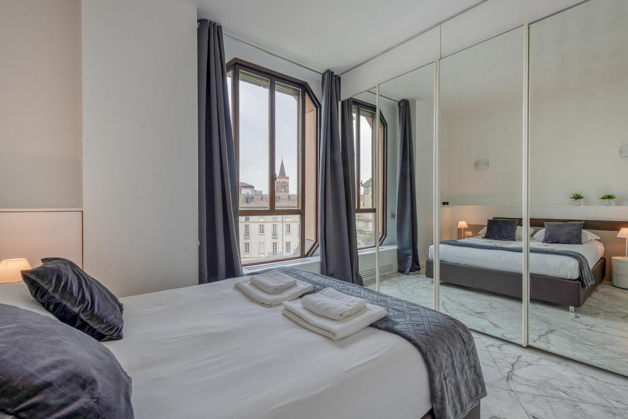 Milan Royal Suites - Duomo Santo Stefano Exterior photo